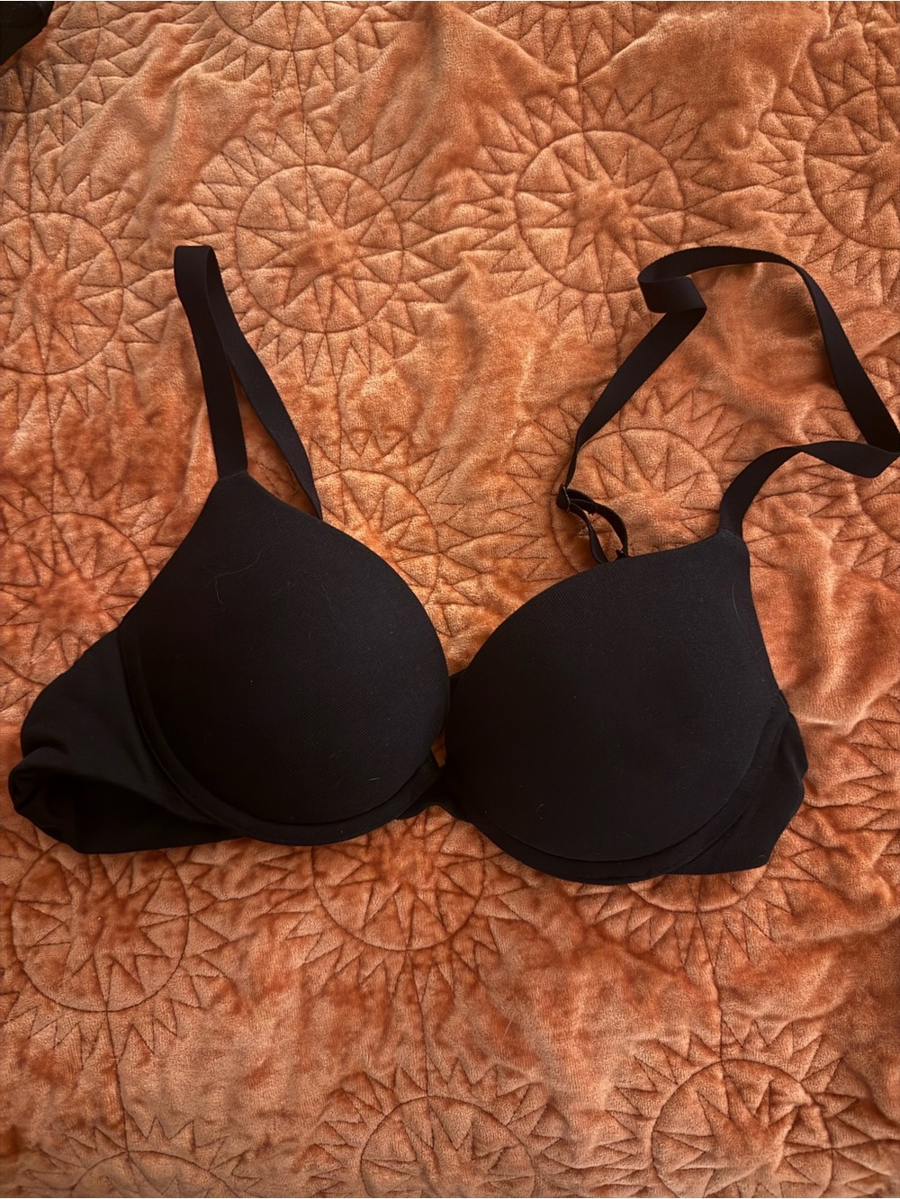 Black t shirt Bra
